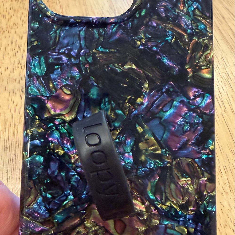 Loopy Case Iridescent Albalone Shell for iPhone 15 Pro Max with Loopy bag